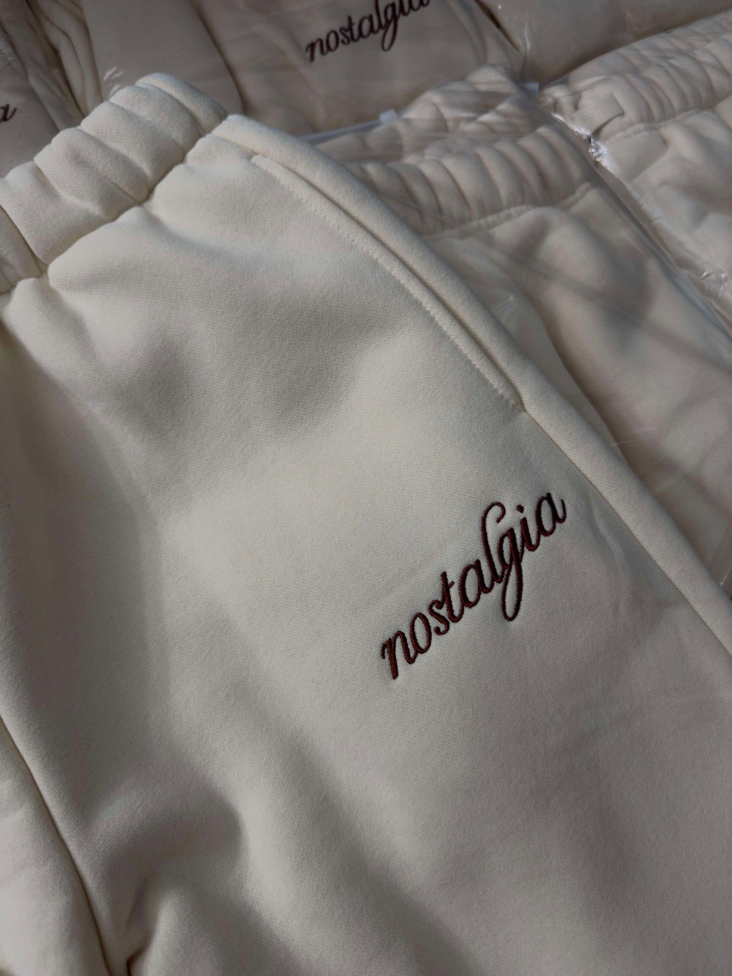 nostalgia sweatpants cream