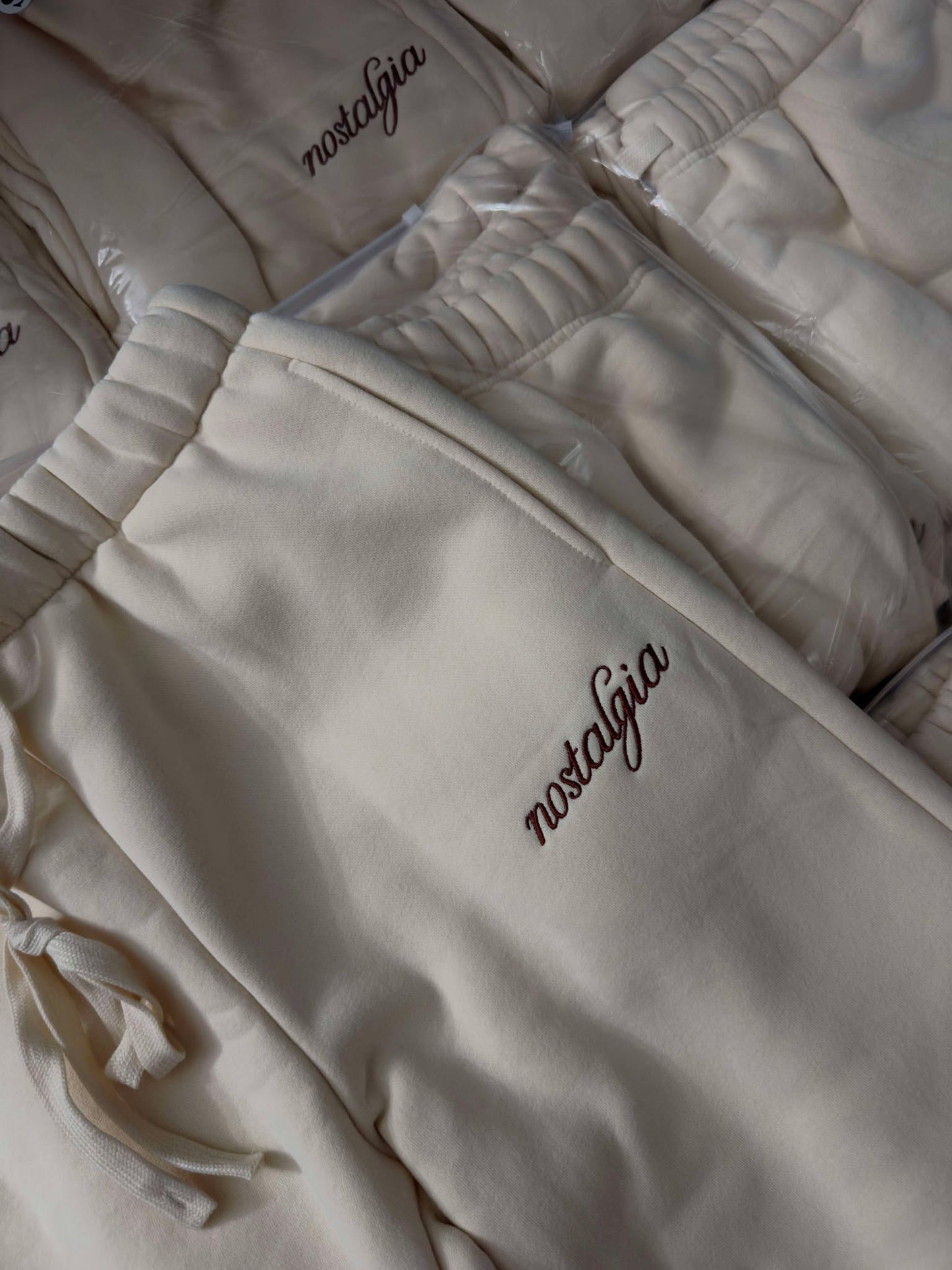 nostalgia sweatpants cream