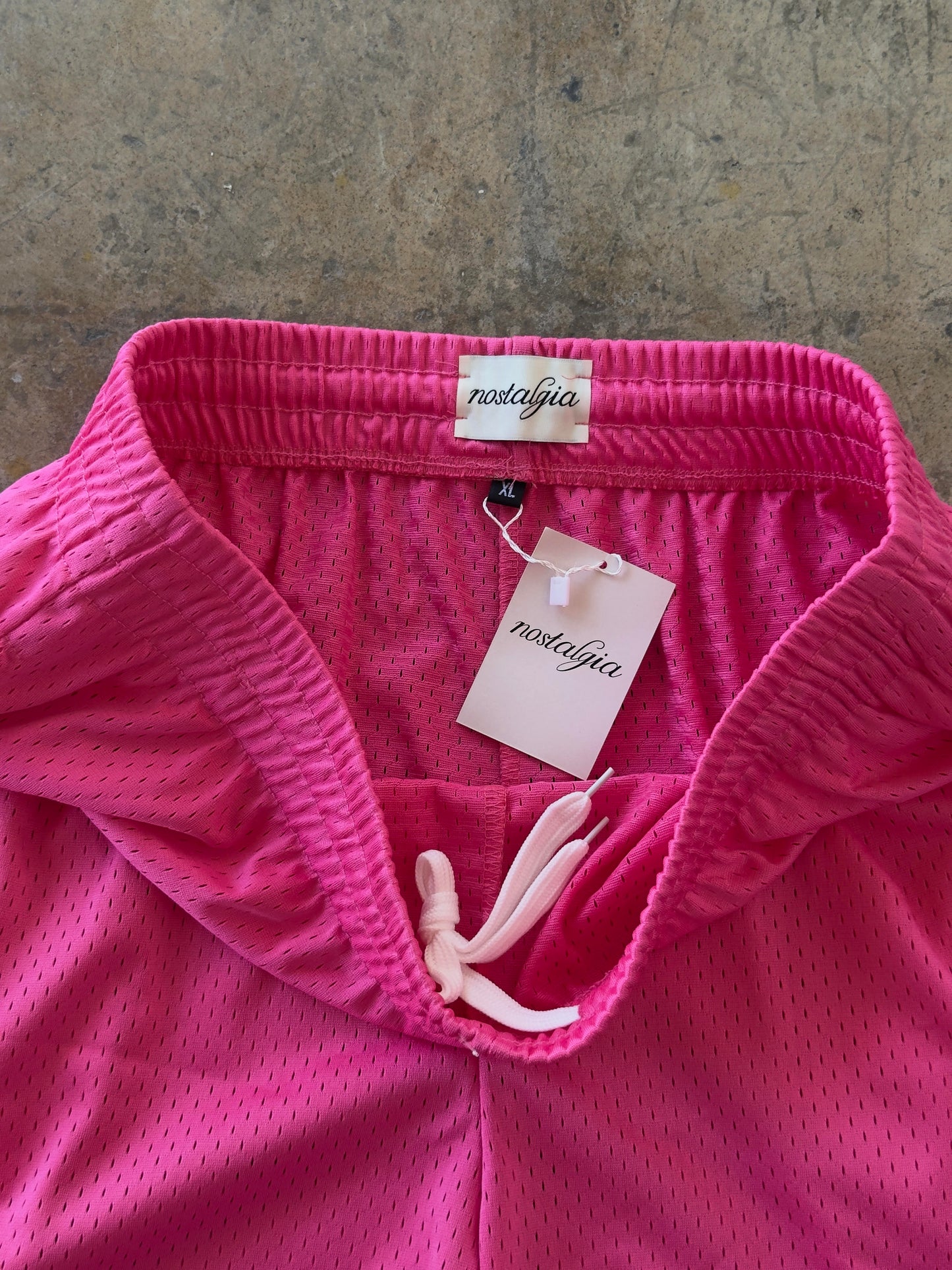 Nostalgia Basic Logo Mesh Shorts